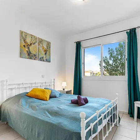 Iris Village With Fabulous Pools * Paphos
