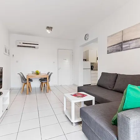 Apartman Iris Village With Fabulous Pools *